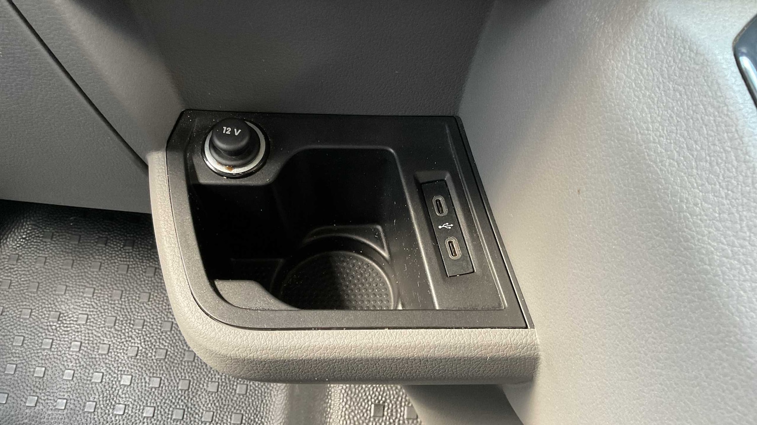 Used Volkswagen Transporter 2023 for sale - 75661346: Photo 20