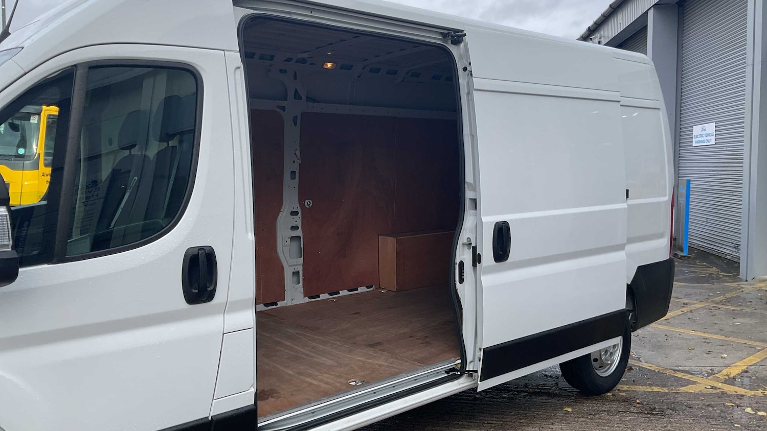 Used Vauxhall Movano 2023 for sale - 77361518: Photo 32