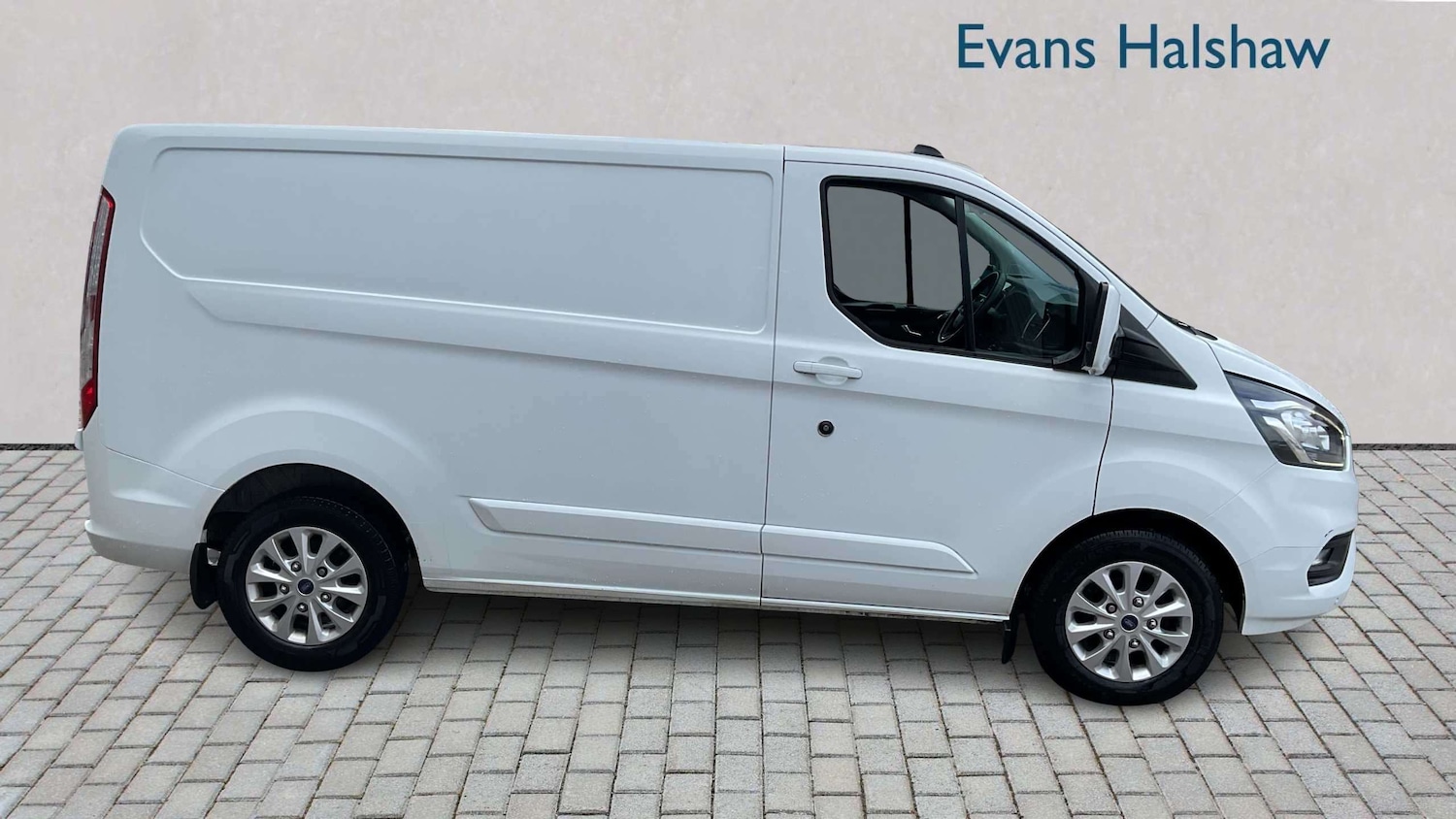 Used Ford Transit Custom for sale - 77827471: Photo 2