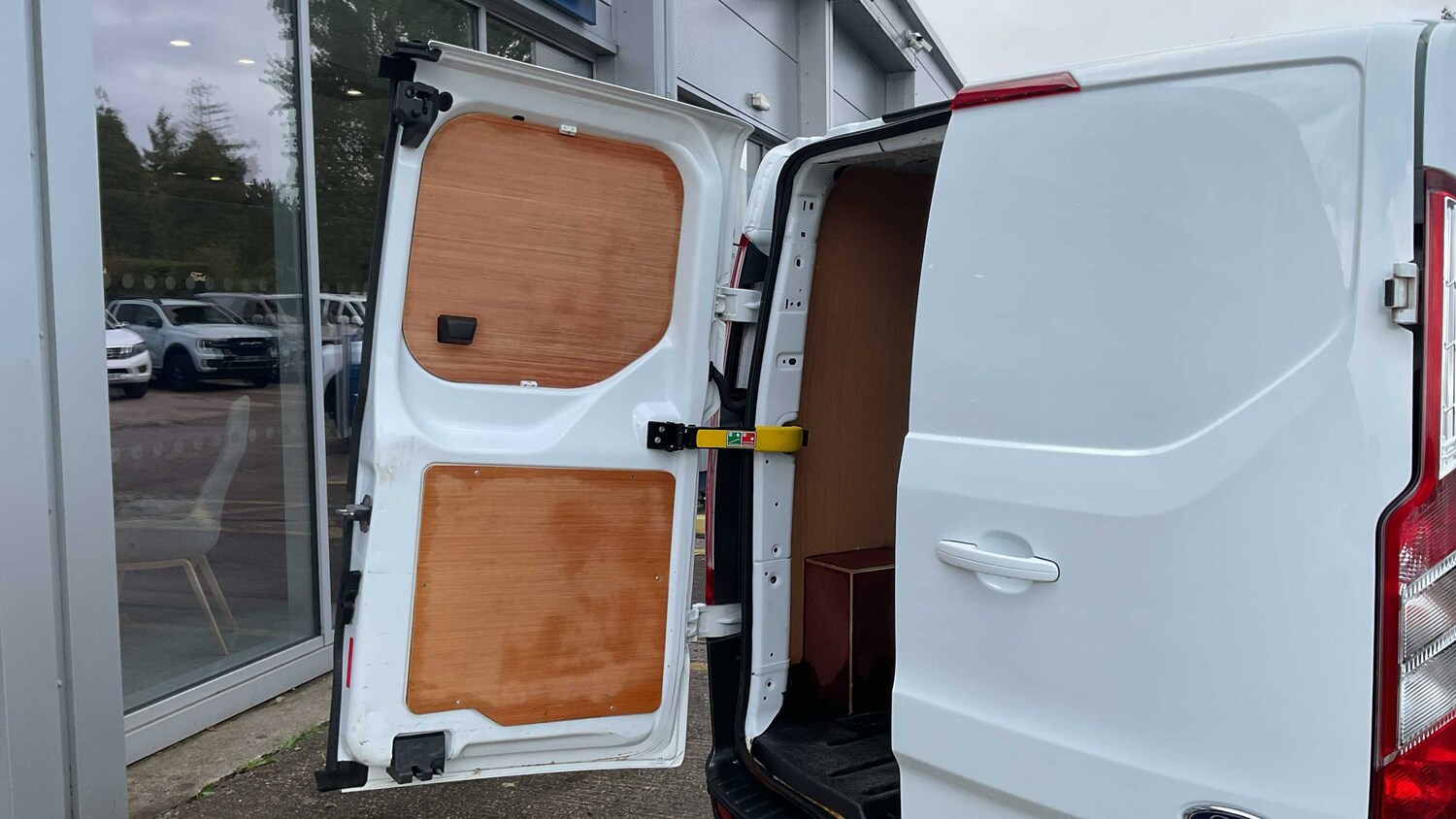 Used Ford Transit Custom 2022 for sale - 75661276: Photo 28