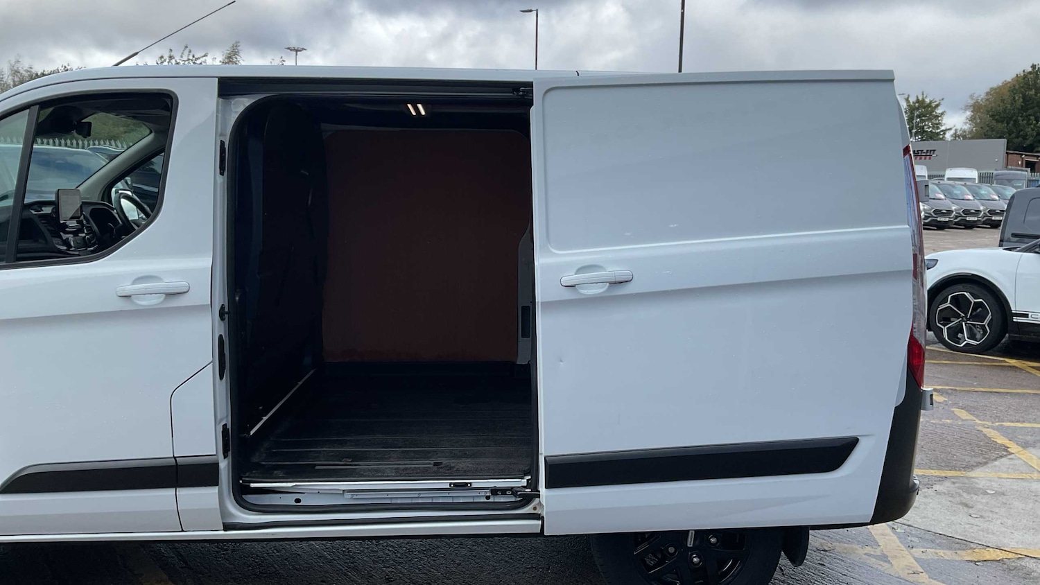 Used Ford Transit Custom 2022 for sale - 75661276: Photo 35