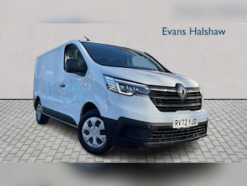 Renault Trafic feature image