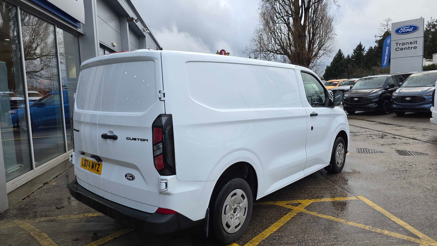 Used Ford Transit Custom 2024 for sale - 77526937: Photo 5