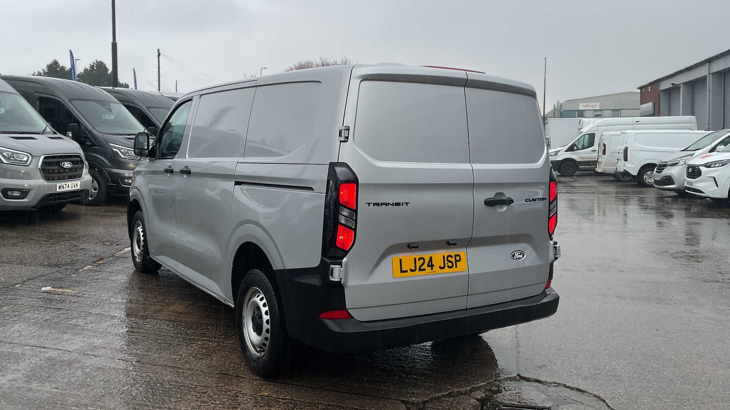 Used Ford Transit Custom 2024 for sale - 77540607: Photo 4