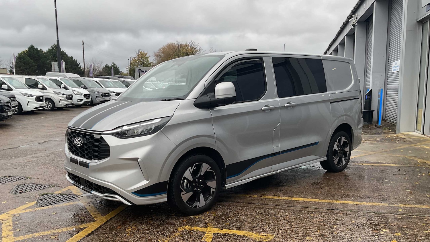 Used Ford Transit Custom 2025 for sale - 76501904: Photo 3