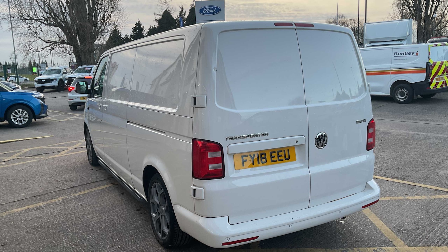 Used Volkswagen Transporter 2018 for sale - 77601375: Photo 6