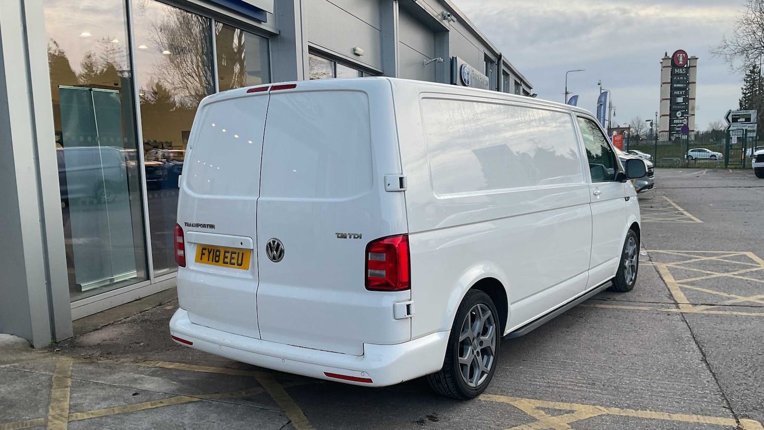 Used Volkswagen Transporter 2018 for sale - 77601375: Photo 7