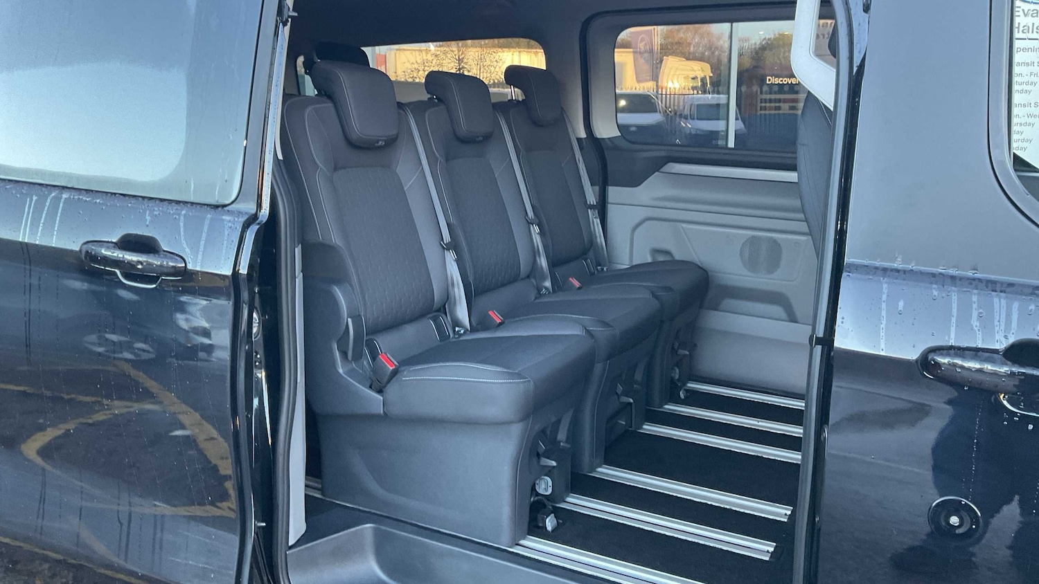 Used Ford Tourneo Custom 2024 for sale - 76373790: Photo 15