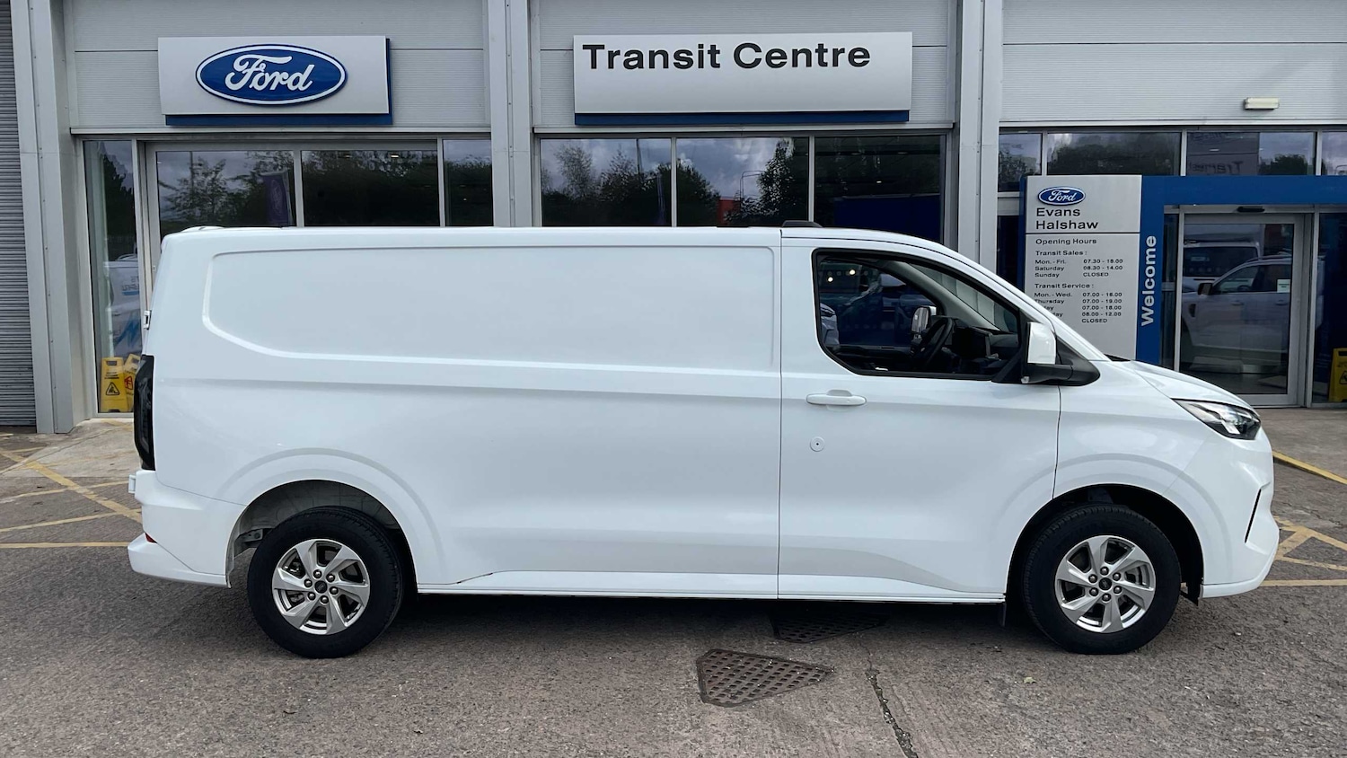 Used Ford Transit Custom 2025 for sale - 76661918: Photo 10