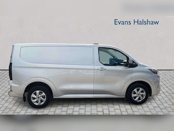 Used Ford Transit Custom 2024 for sale - 79511410: Photo