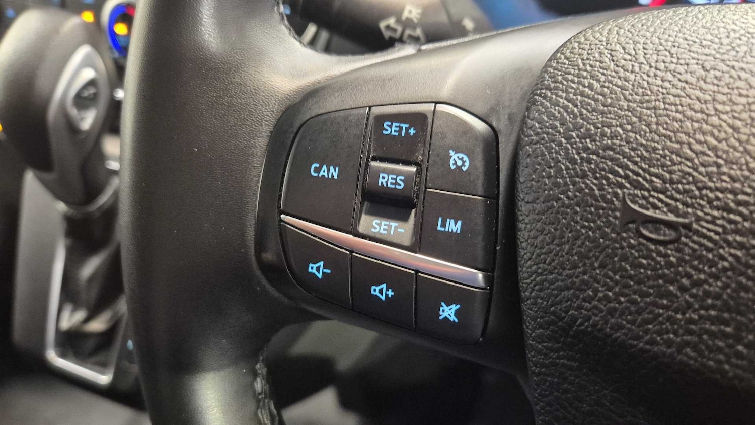 Used Ford Transit Custom 2023 for sale - 76610569: Photo 21