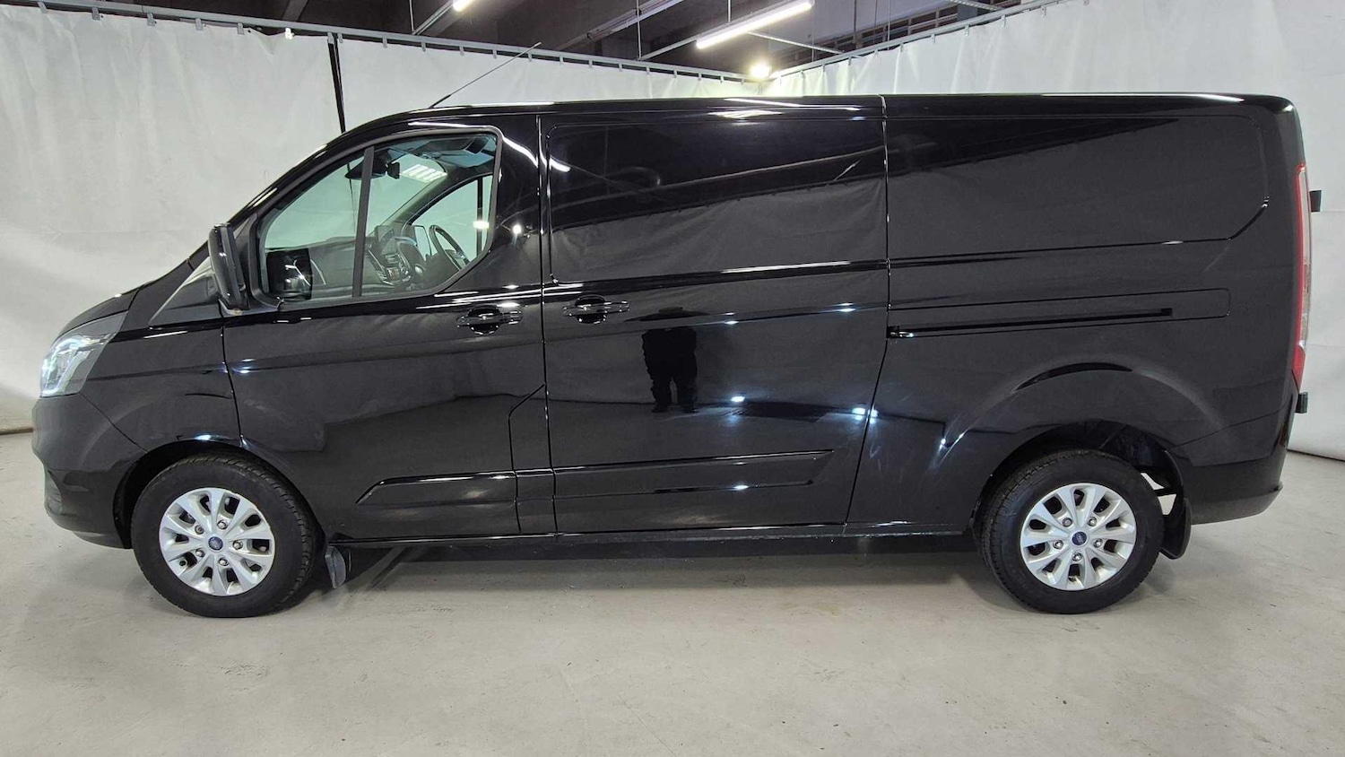Used Ford Transit Custom 2023 for sale - 76610569: Photo 7