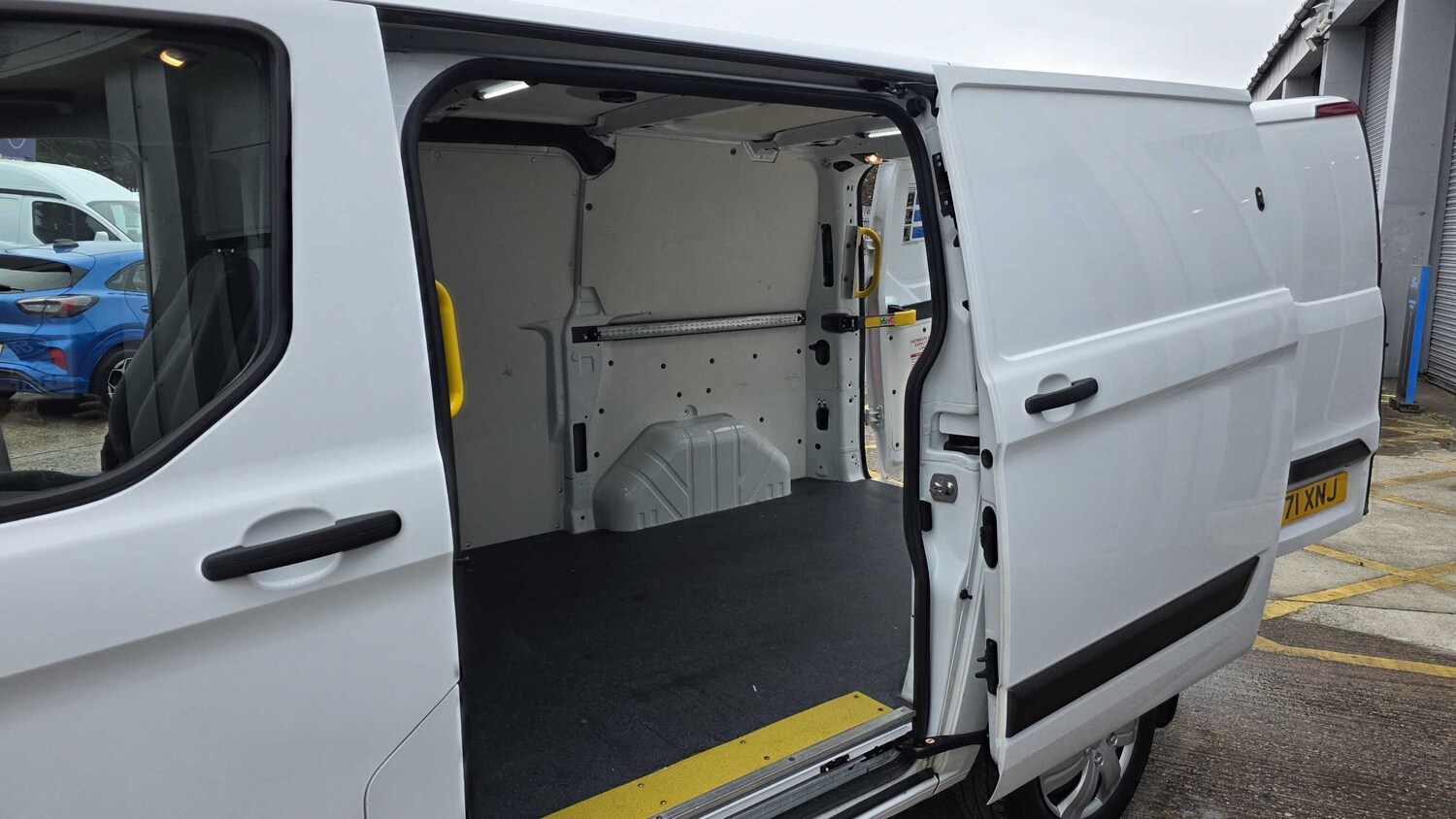 Used Ford Transit Custom 2022 for sale - 75566461: Photo 30