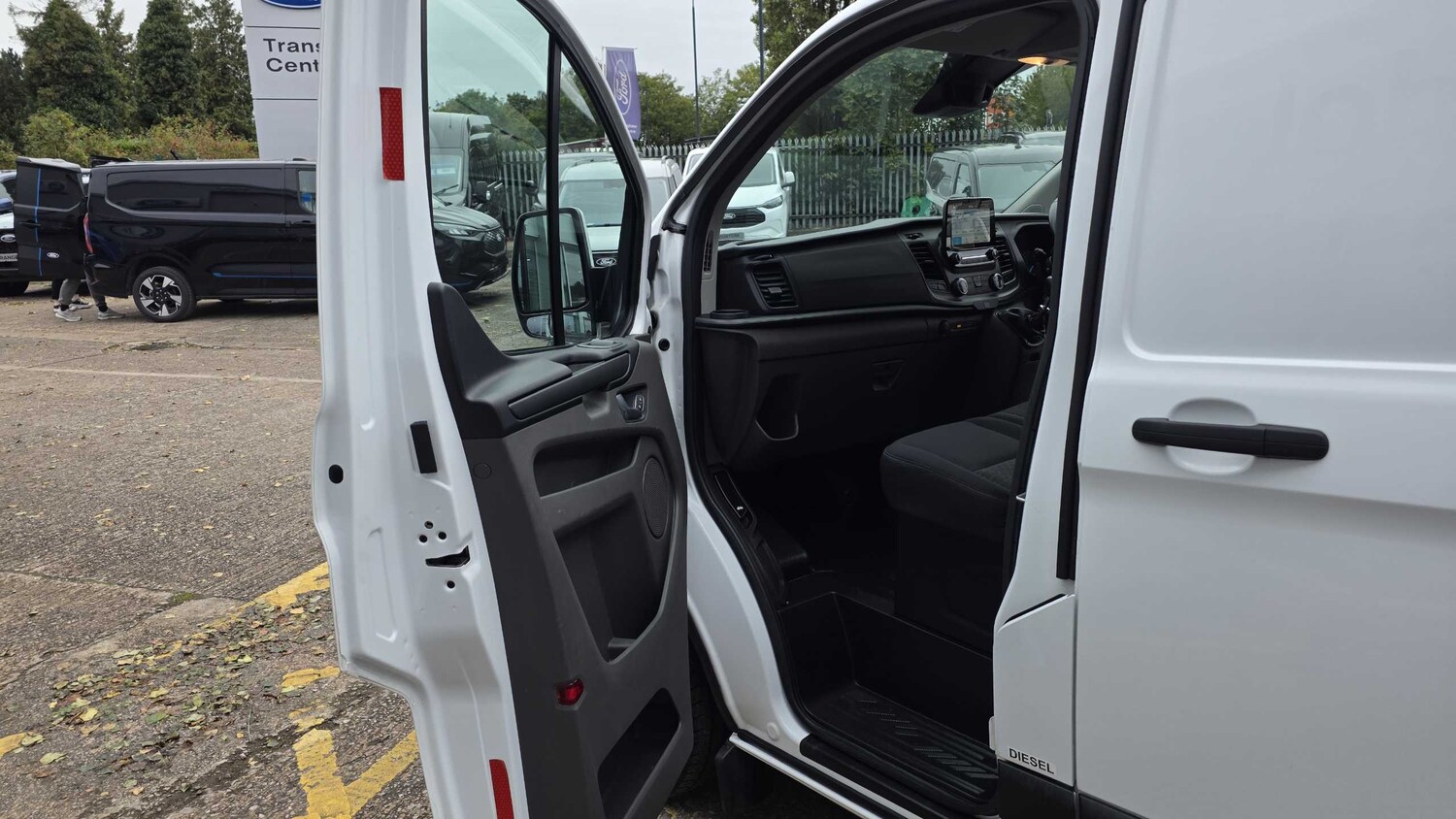 Used Ford Transit Custom 2022 for sale - 75566461: Photo 33