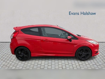 Used Ford Fiesta 2016 for sale - 79376931: Photo