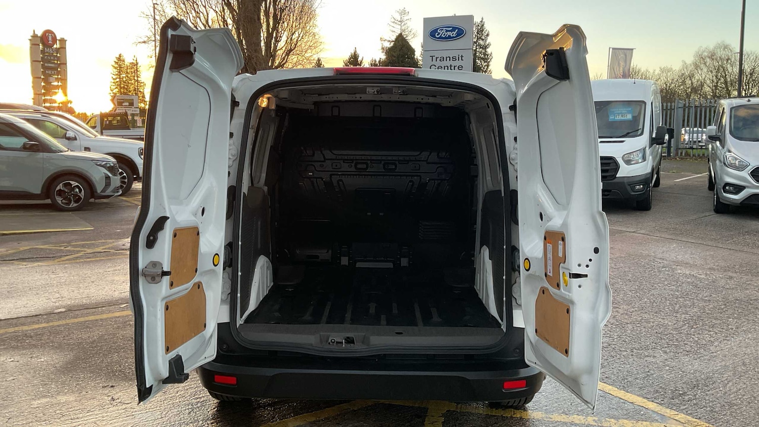 Used Ford Transit Connect 2022 for sale - 76875729: Photo 14