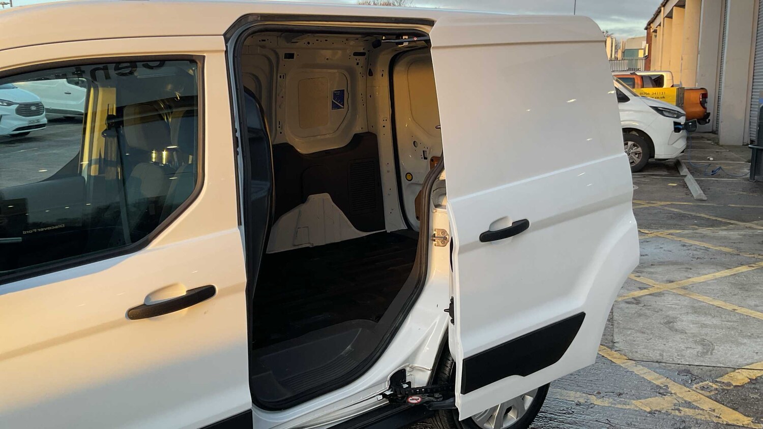 Used Ford Transit Connect 2022 for sale - 76875729: Photo 16