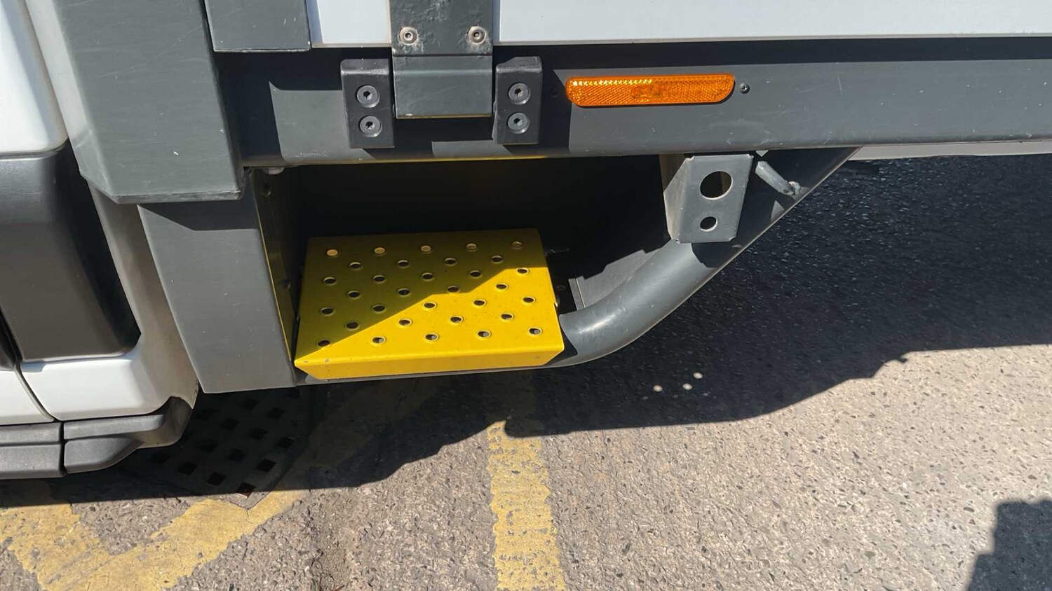 Vehicle 33