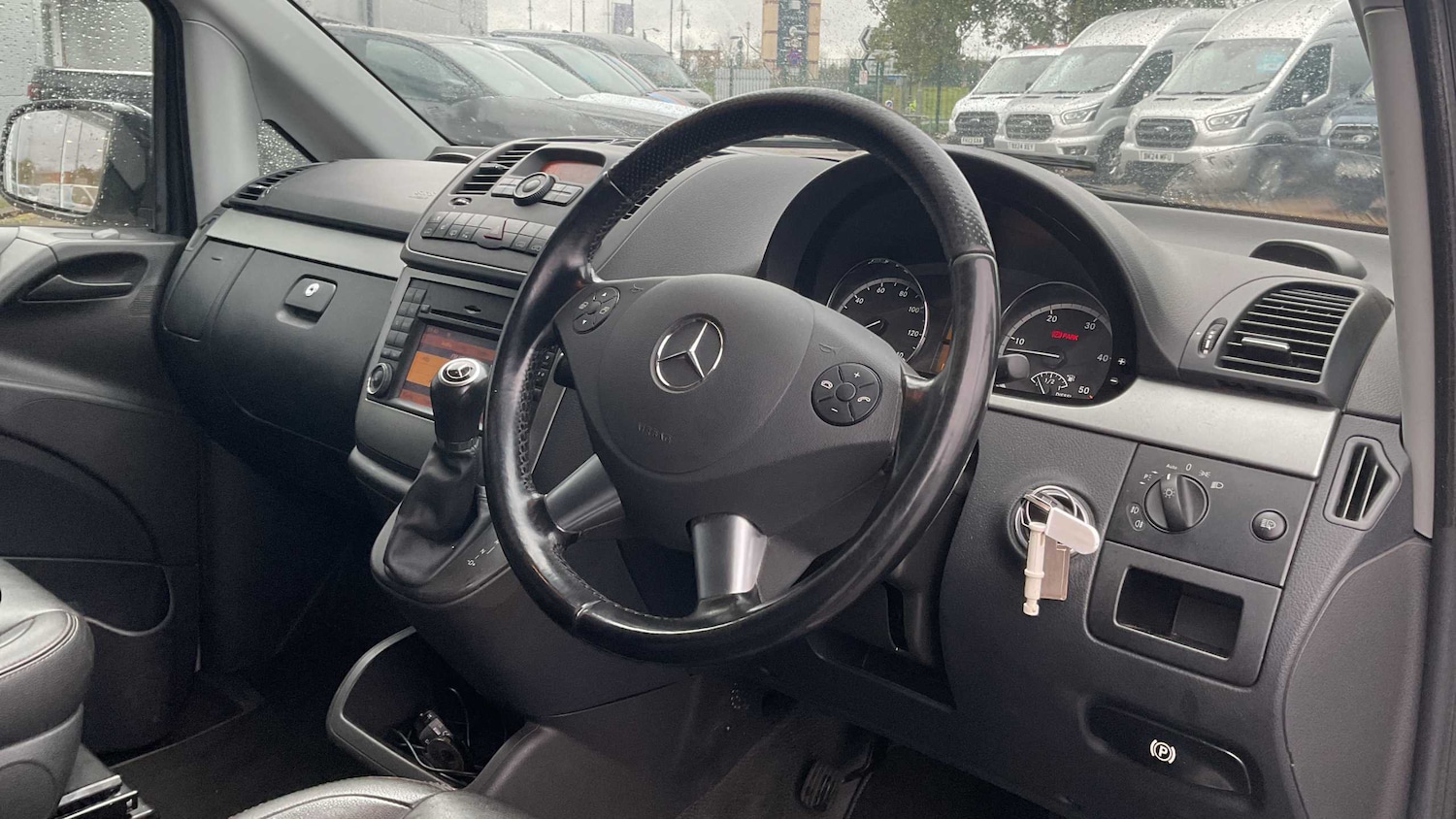 Used Mercedes-Benz Vito 2014 for sale - 76475825: Photo 6