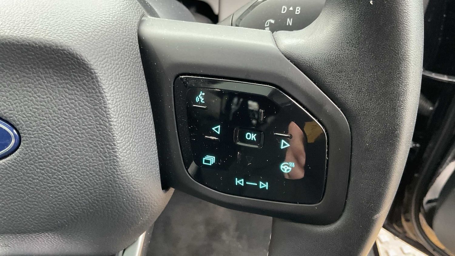 Used Ford Explorer 2024 for sale - 76718272: Photo 17