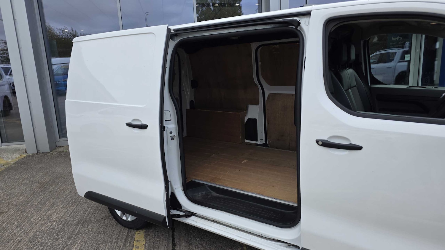 Used Vauxhall Vivaro 2020 for sale - 76624537: Photo 23