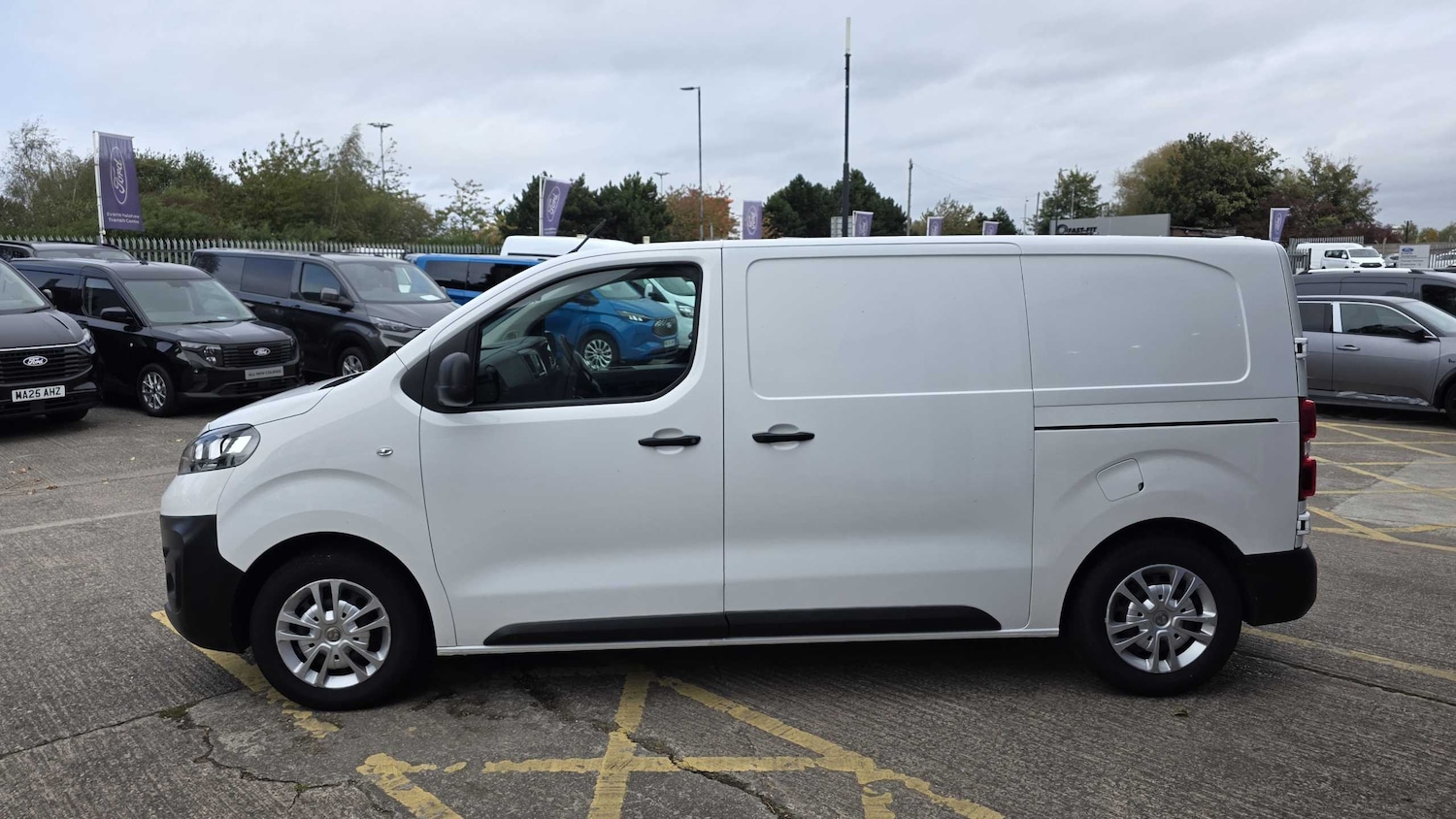 Used Vauxhall Vivaro 2020 for sale - 76624537: Photo 6