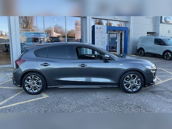 Used Ford Focus 2025 for sale - 77943038: Photo