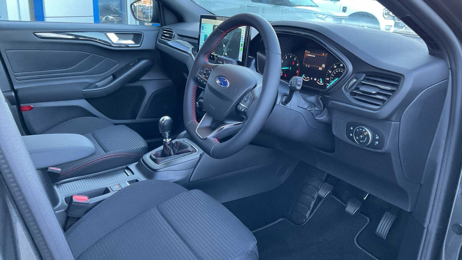 Used Ford Focus 2025 for sale - 77943038: Photo 8