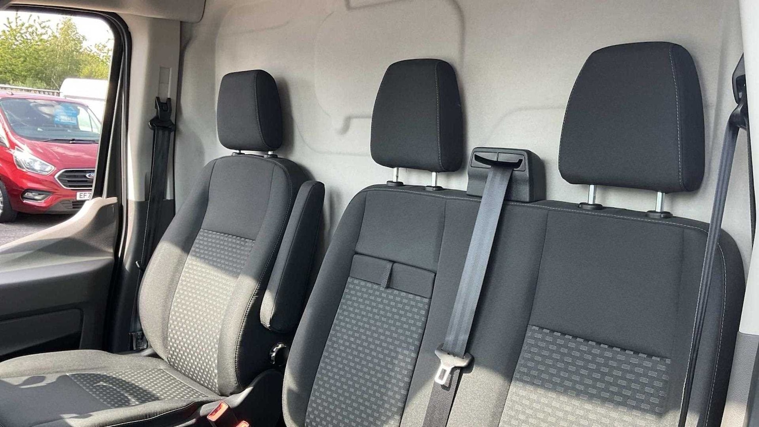 Used Ford Transit 2025 for sale - 77282051: Photo 32