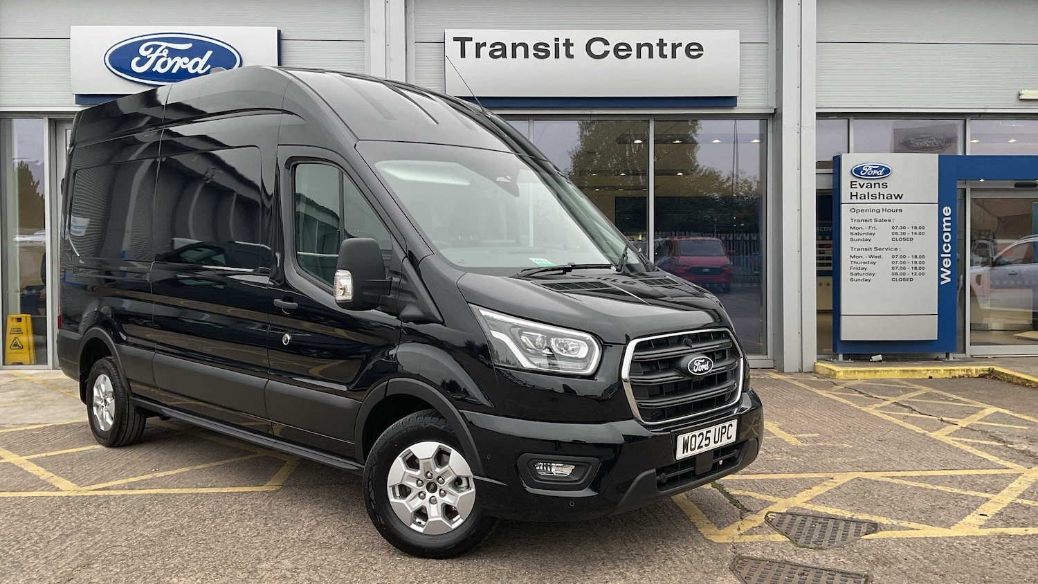 Used Ford Transit 2025 for sale - 76192029: Photo 1