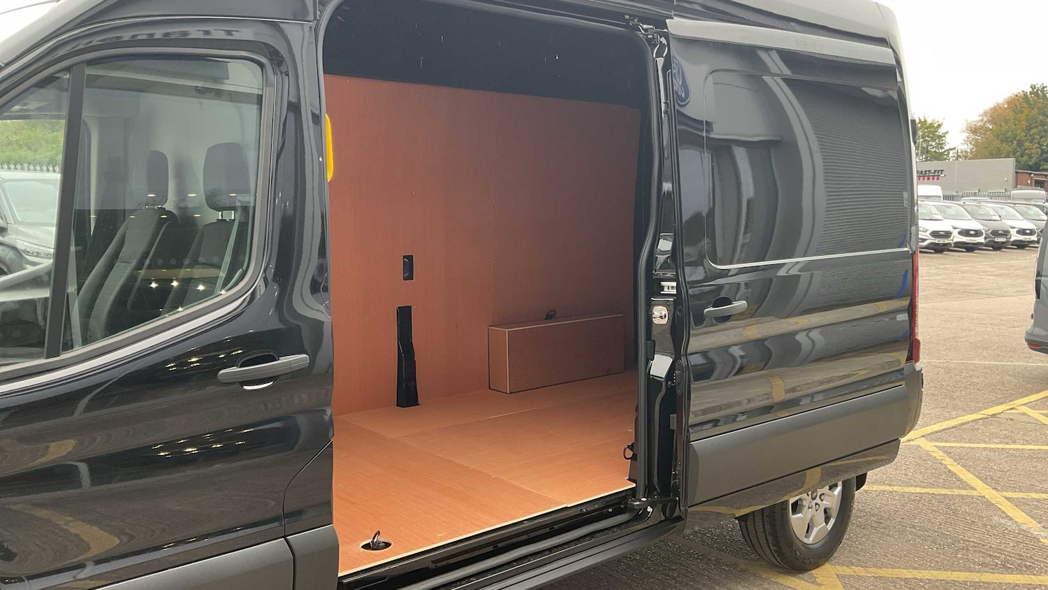 Used Ford Transit 2025 for sale - 76192029: Photo 34