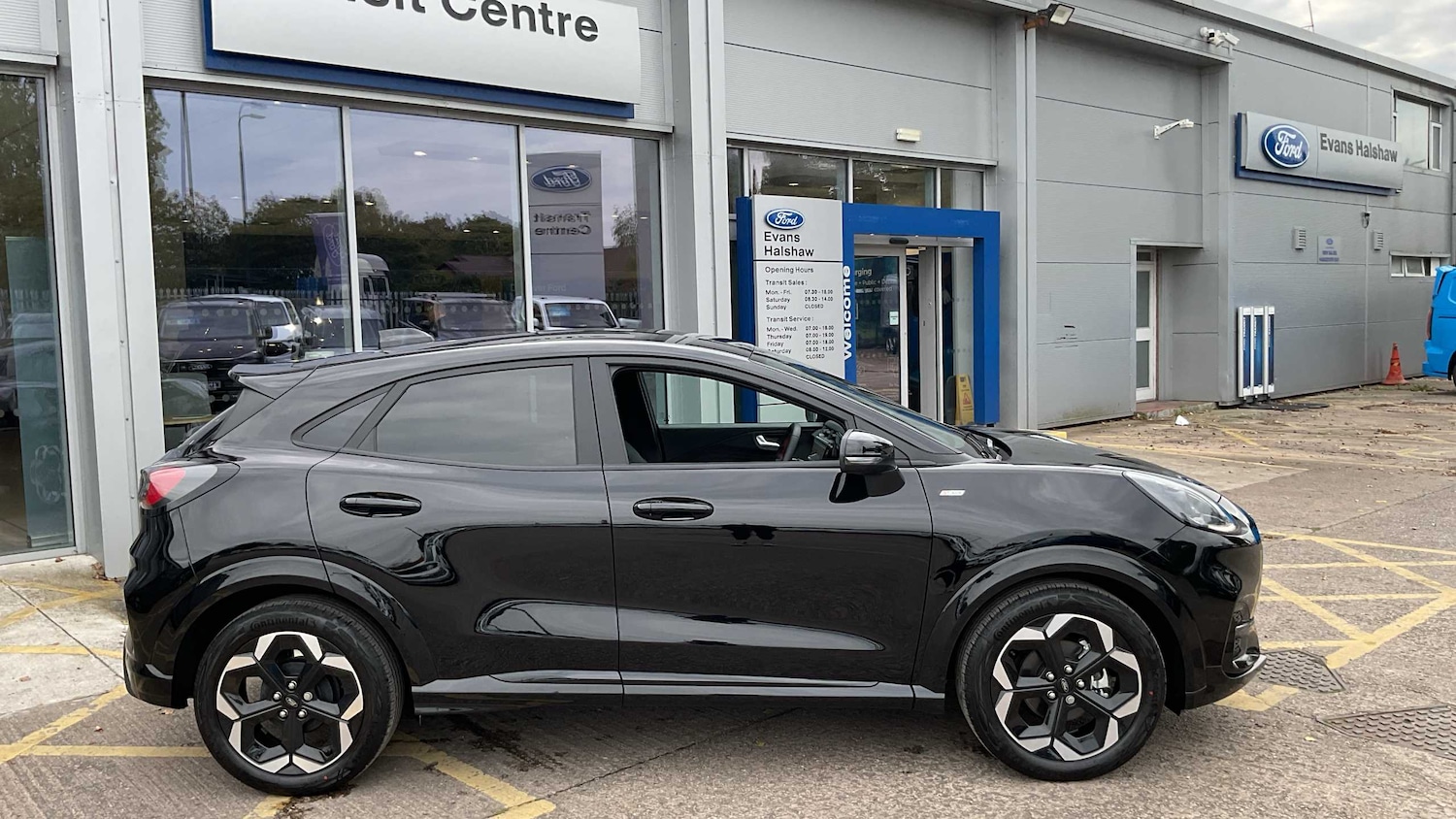 Used Ford Puma 2025 for sale - 77068558: Photo 2