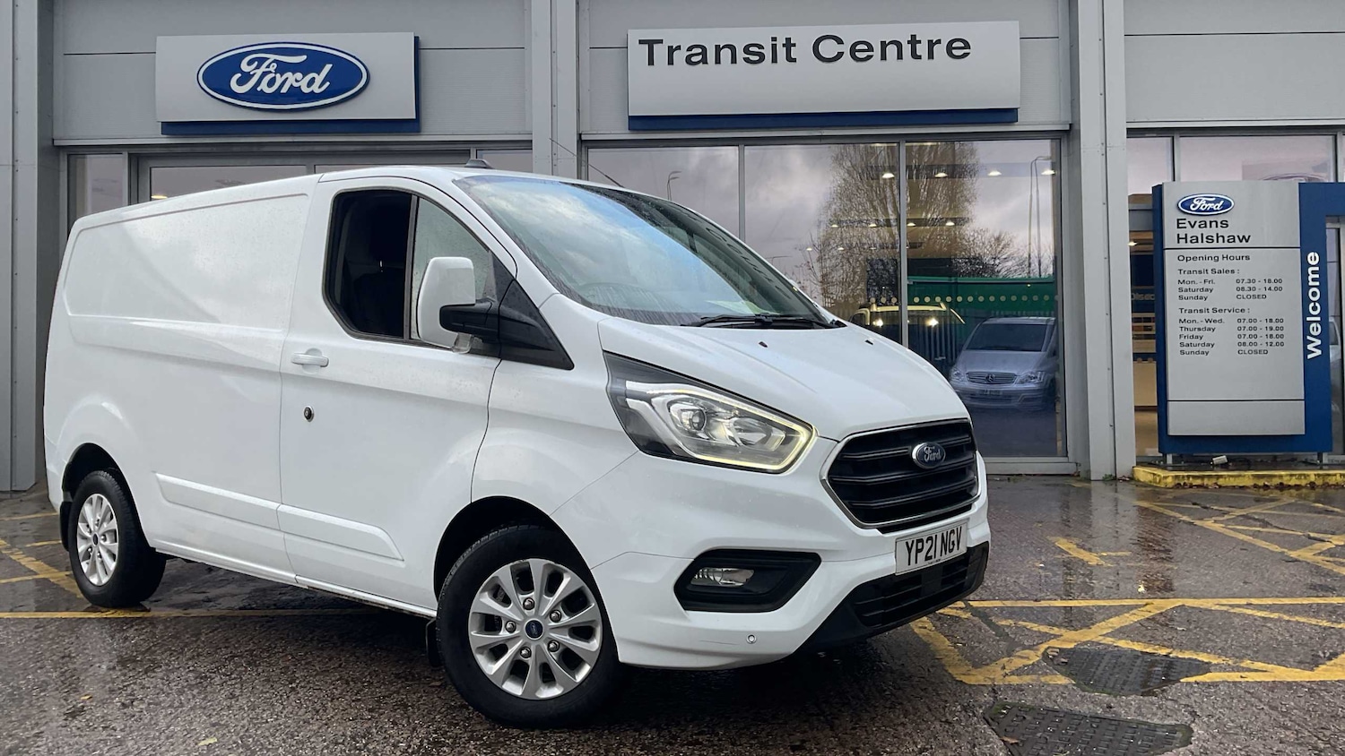 Used Ford Transit Custom 2021 for sale - 76624568: Photo 1