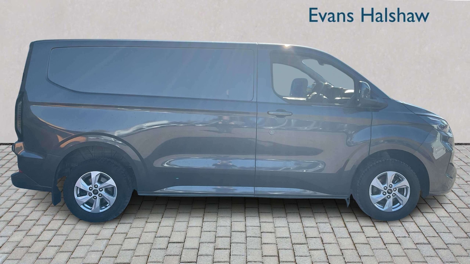 Used Ford Transit Custom 2024 for sale - 77756473: Photo 2