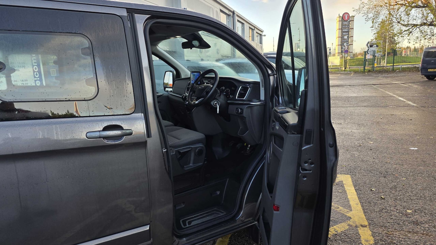 Used Ford Tourneo Custom 2022 for sale - 76661729: Photo 9