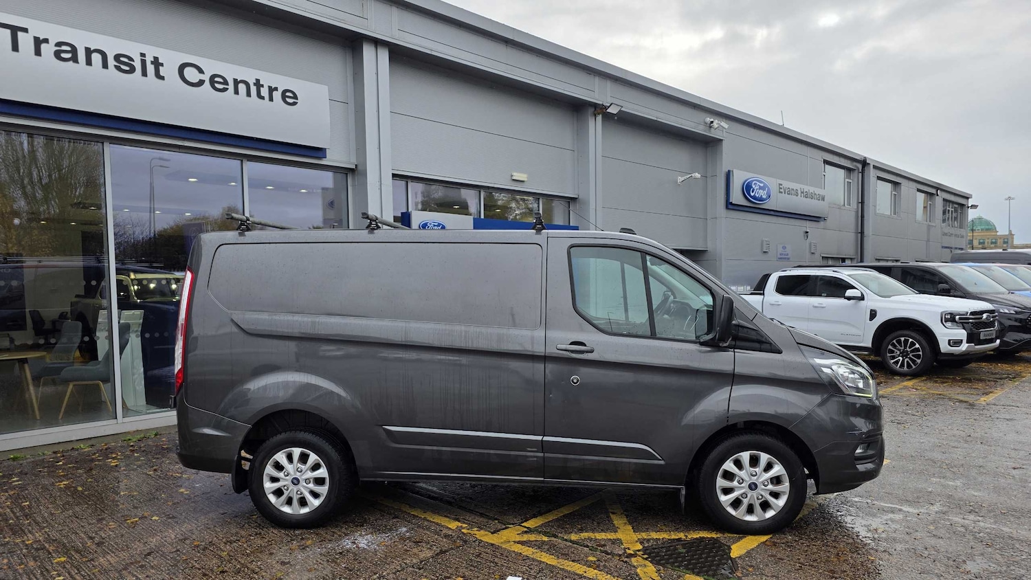 Used Ford Transit Custom 2022 for sale - 76587626: Photo 2