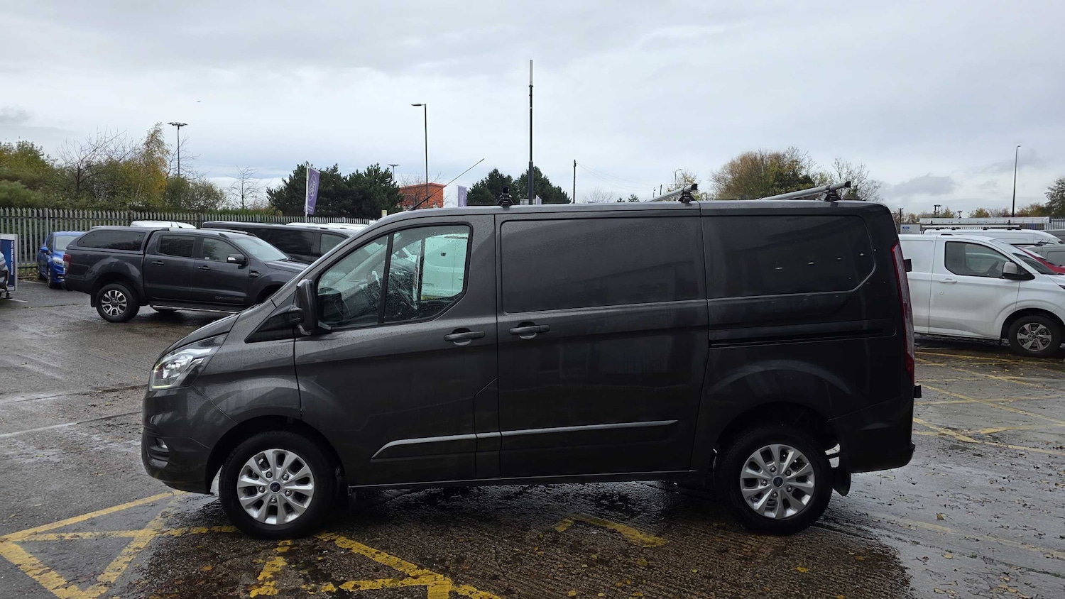 Used Ford Transit Custom 2022 for sale - 76587626: Photo 4