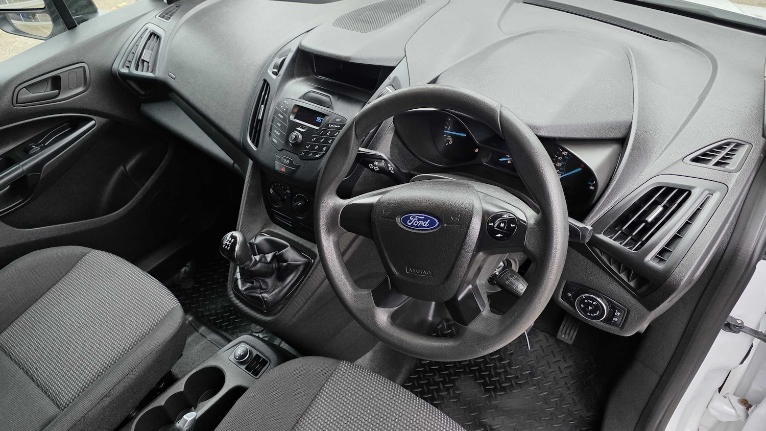 Used Ford Transit Connect 2018 for sale - 76262411: Photo 13