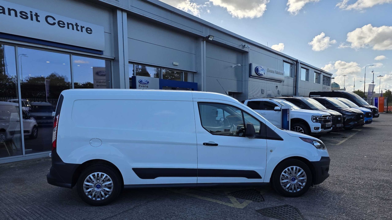 Used Ford Transit Connect 2018 for sale - 76262411: Photo 8
