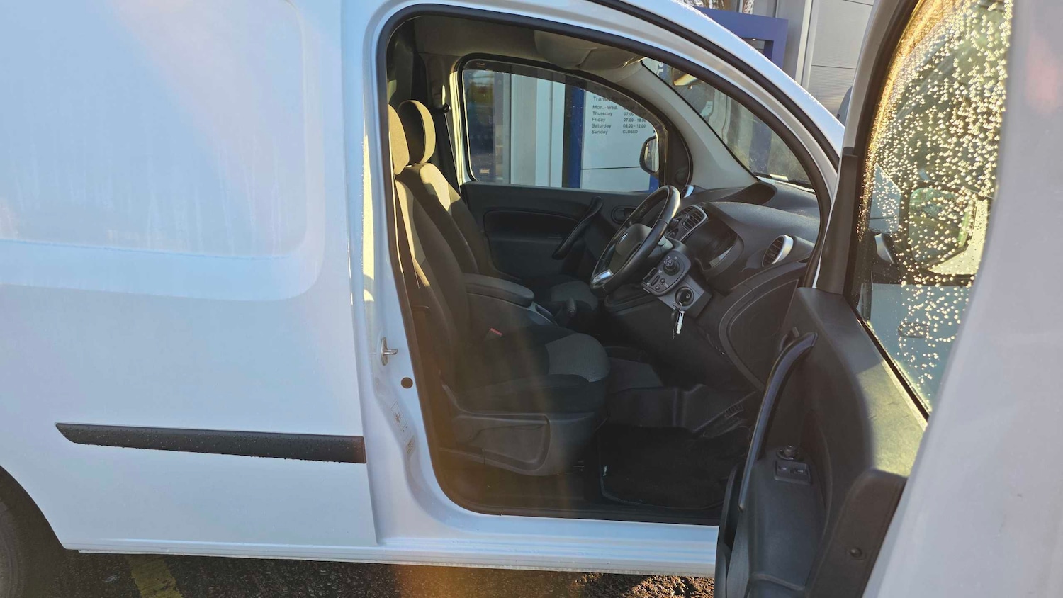 Used Renault Kangoo 2020 for sale - 76967845: Photo 8