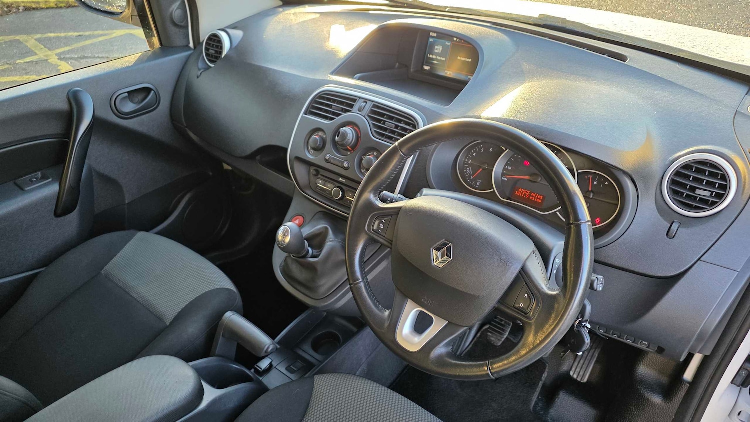 Used Renault Kangoo 2020 for sale - 76967845: Photo 9