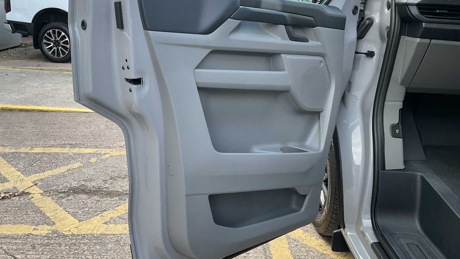 Vehicle 29