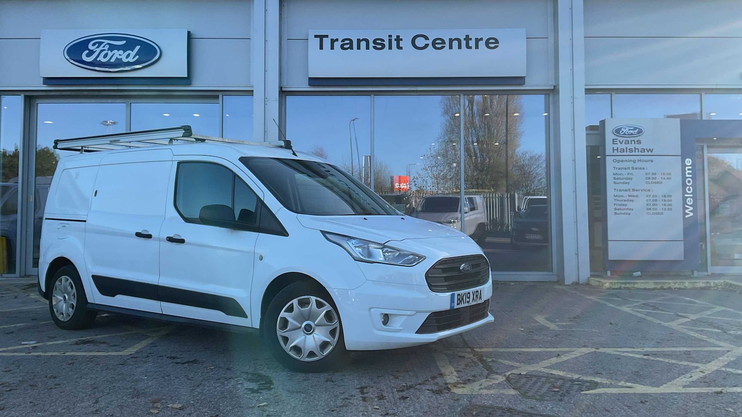 Used Ford Transit Connect 2019 for sale - 76610659: Photo 1