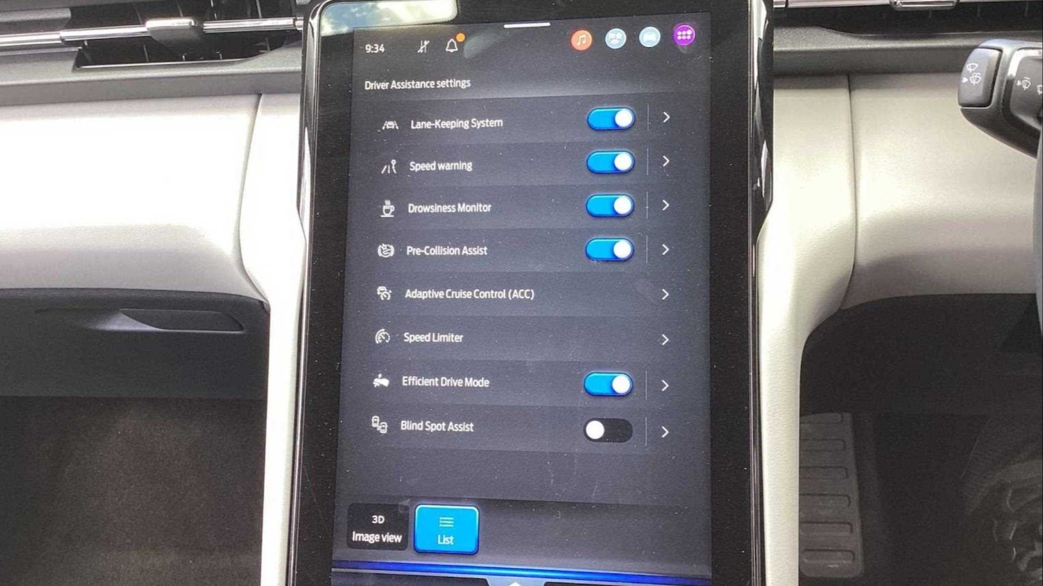 Used Ford Explorer 2024 for sale - 76692097: Photo 32