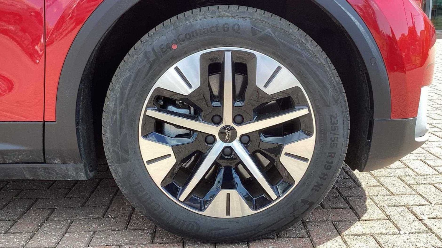 Used Ford Explorer 2024 for sale - 76692097: Photo 6