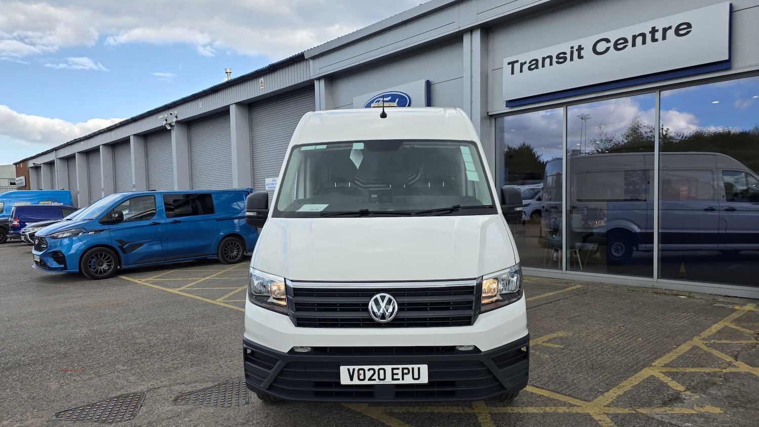 Used Volkswagen Crafter 2020 for sale - 77147327: Photo 2