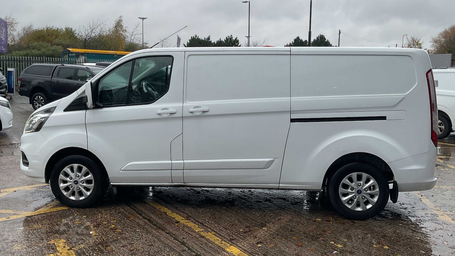 Used Ford Transit Custom 2022 for sale - 76564332: Photo 4