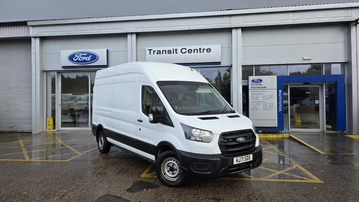 Used Ford Transit 2021 for sale - 76351698: Photo 1