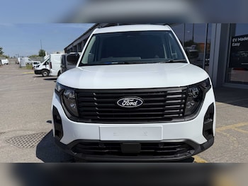 Used Ford Transit Courier 2025 for sale - 75316748: Photo