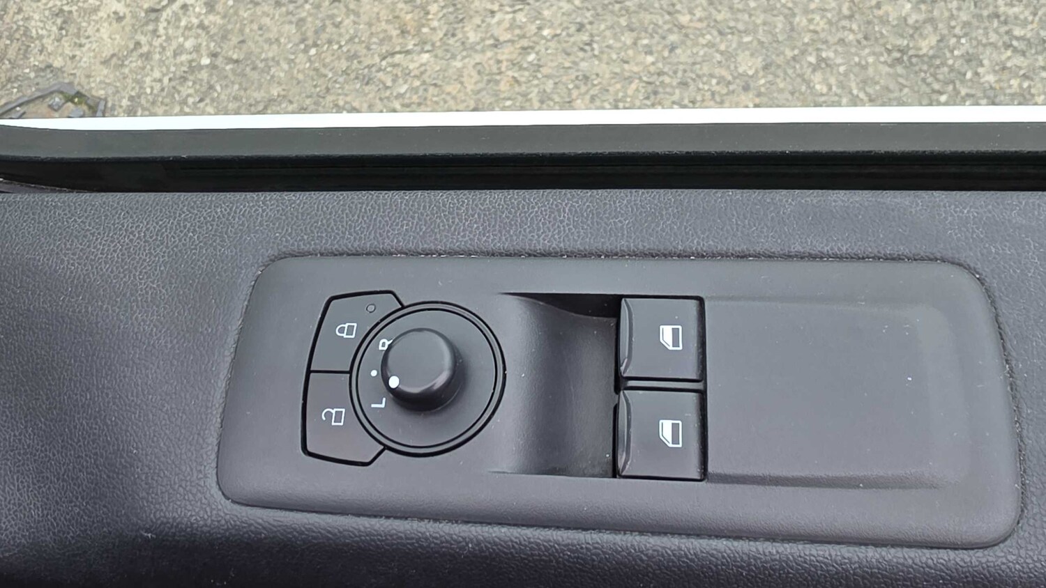 Used Ford Transit Custom 2024 for sale - 76045073: Photo 24